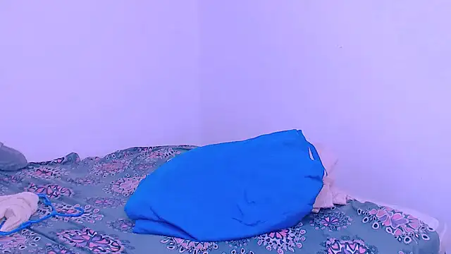 monserrath_bitch_naughty's Live XXX Chat
