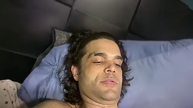 icebergslim281 লাইভ XXX চ্যাট