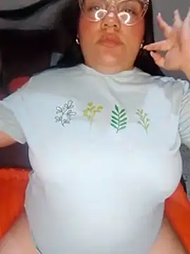 BethaXXX লাইভ XXX চ্যাট