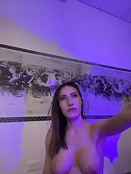 IAmNobodyXXX XXX чат на живо
