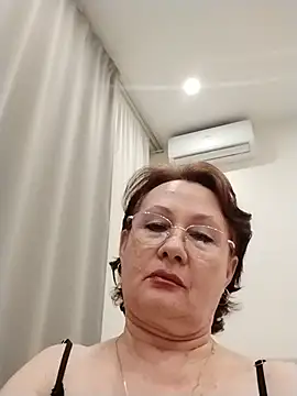 SalientClean: απευθείας συνομιλία ΧΧΧ