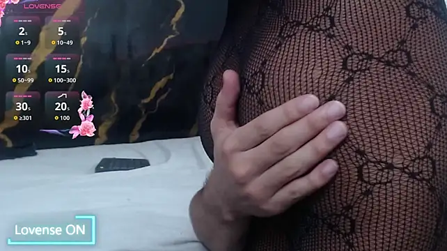Triple_TemptationX – Live XXX-chat