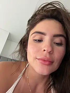 SofiaGomez444's Live XXX Chat
