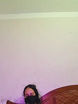 Night-Queen-2's Live XXX Chat