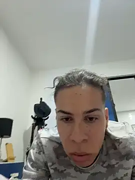 grey___27 élő XXX-chatje