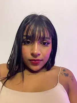 Mariangel_11's Live XXX Chat