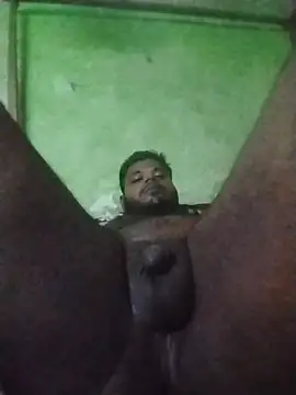 abu_dayen Show in webcam