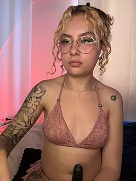 Joyce-fire – Live XXX-chat