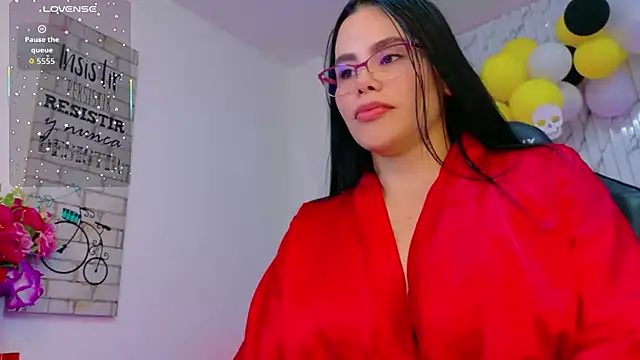 Chat XXX en directo de lararoberts_