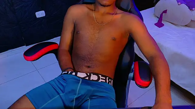 Chatroom XXX en direct de joel_embid