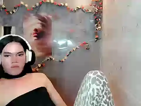 Crisgwapa08's Live XXX Chat