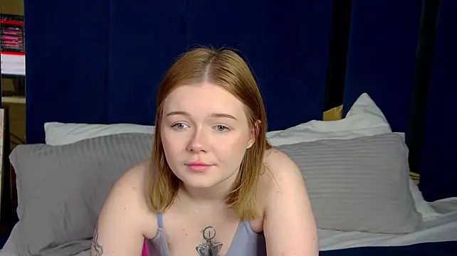 ElinaVale's Live XXX Chat