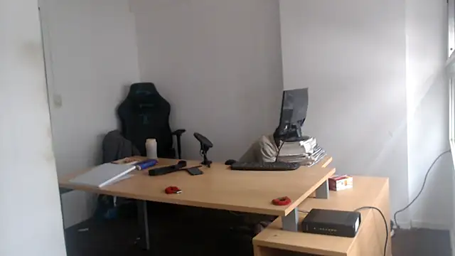 Mastertopdome's Live XXX Chat