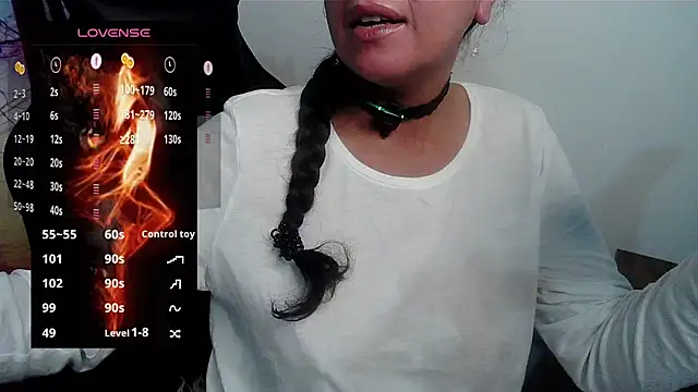 Whisperingfire Live XXX-chat
