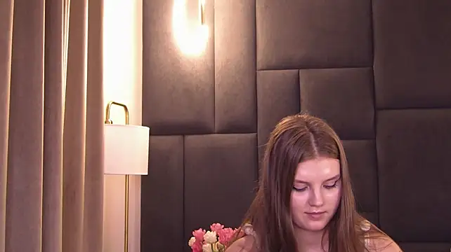Kkurupova_Cruppa Adlı Modelin Canlı XXX Sohbeti