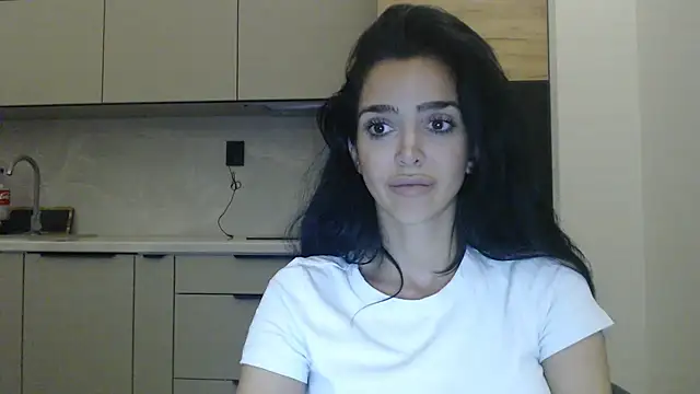 GloriyaPG@xh Adlı Modelin Canlı XXX Sohbeti