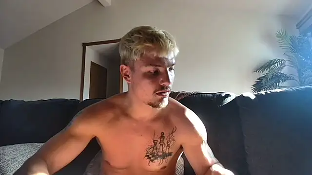 derekmontana2 Adlı Modelin Canlı XXX Sohbeti