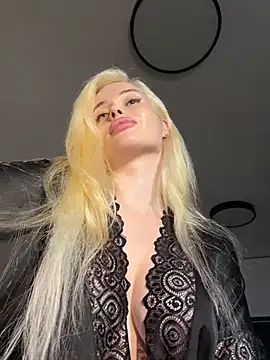 XXX chat uživo modela Vladamais