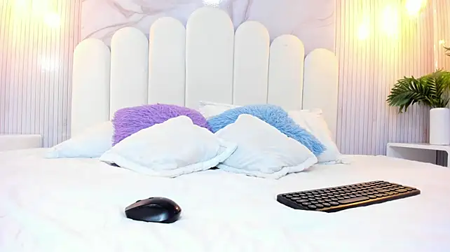 nickyy_cortes' Live XXX Chat