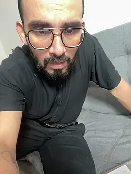 XXX chat uživo modela big_bearman