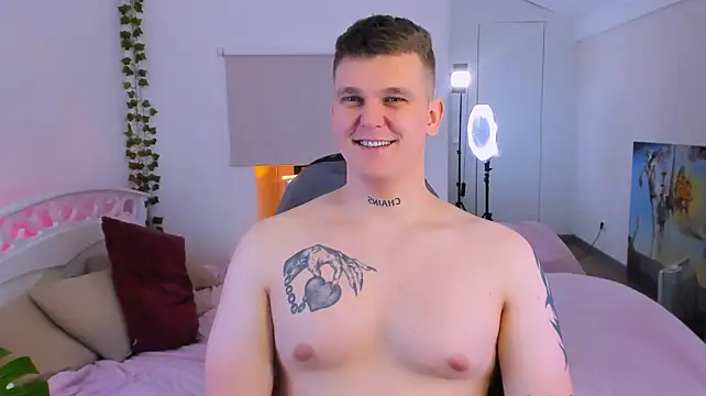 Онлайн чат XXX HotVanee