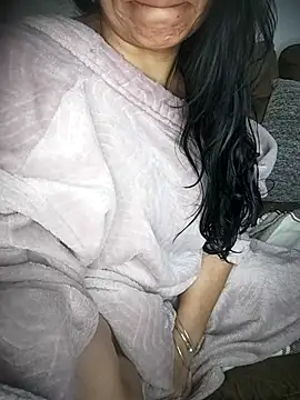 Sarahsua's Live XXX Chat