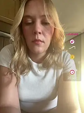 A1lesandra3 live XXX chat