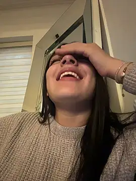 Lummii_ Chat XXX in diretta