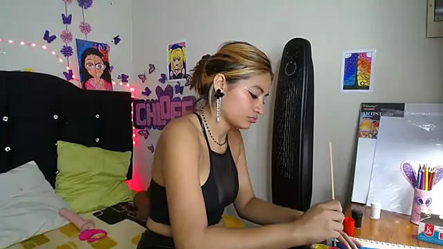 แชท XXX สดของ Candy_chloee