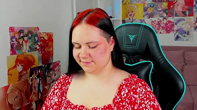 DaisyHarts' Live XXX Chat