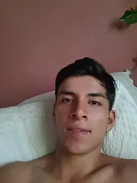 XXX chat uživo modela ZaneHoward