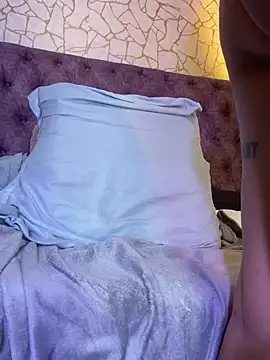 EMILYY_FOXY: απευθείας συνομιλία ΧΧΧ