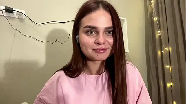 Chat +18 de AlveraVolpert ao vivo