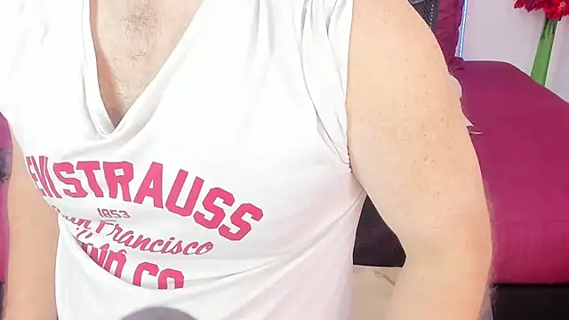 michacosio's Live XXX Chat