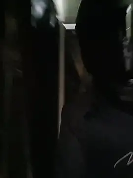 XXX chat uživo modela ZaneHoward
