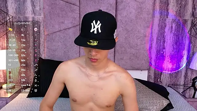 Chat XXX Live AronTawers