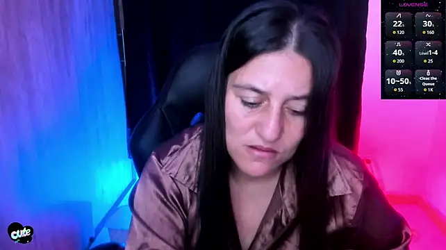 Saskyaa Chat XXX in diretta