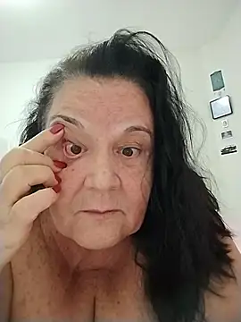 YayaMineira Adlı Modelin Canlı XXX Sohbeti