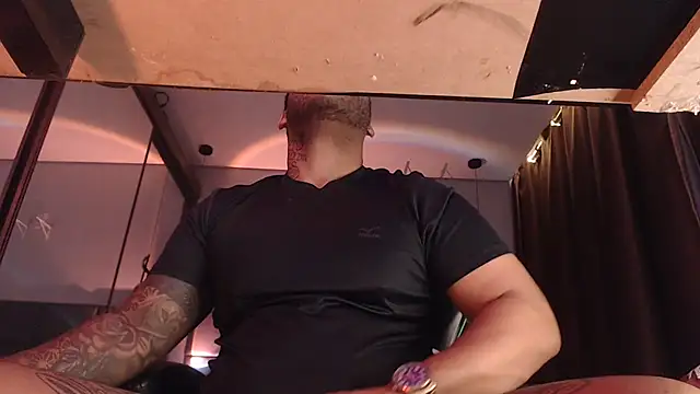 aleparrudo Show Webcam