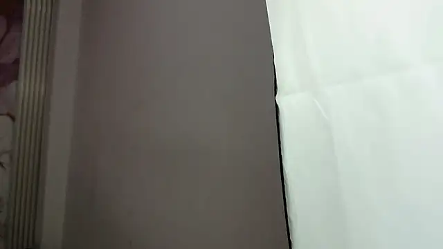 XXX chat uživo modela Julietaks