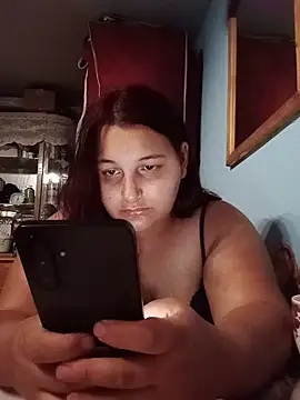 צ'אט XXX בשידור חי של Reginanoir