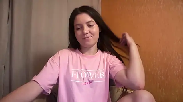 צ'אט XXX בשידור חי של Lina_Most