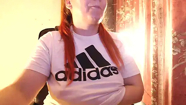 NymphoQueenn Live XXX-Chat