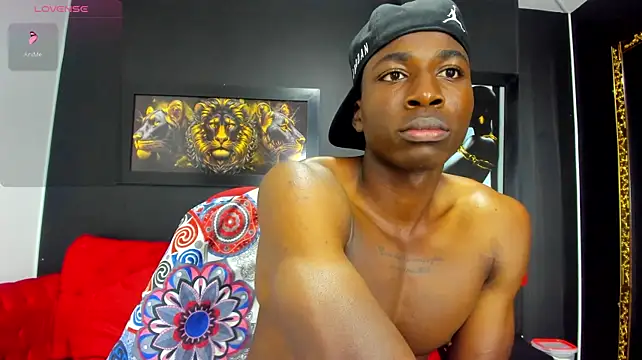 LionBlackk's Live XXX Chat