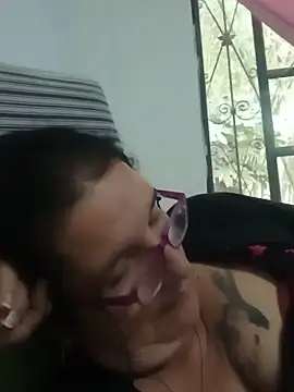consentidamummy09 Live XXX Chat
