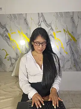 Sembang XXX Secara Langsung leandra_jhonson