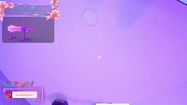 Elise-Leyton Live XXX-chat