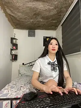 Sweetashleyasian's Live XXX Chat