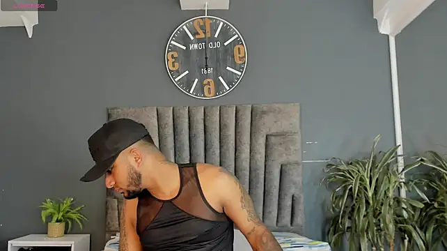 XXX chat uživo modela Robin_Rief