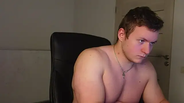 XXX chat uživo modela Richard_Dullas